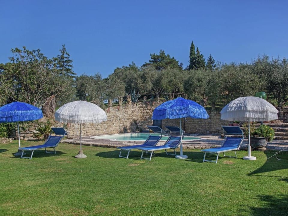 Romantic Stay with Pool Apartment in Emilia-Romagna