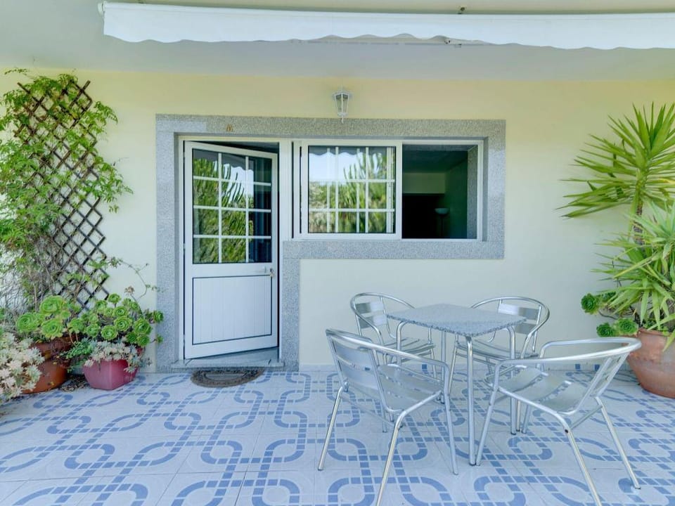 Villa with Pool near Douro Valley Villa in Porto District