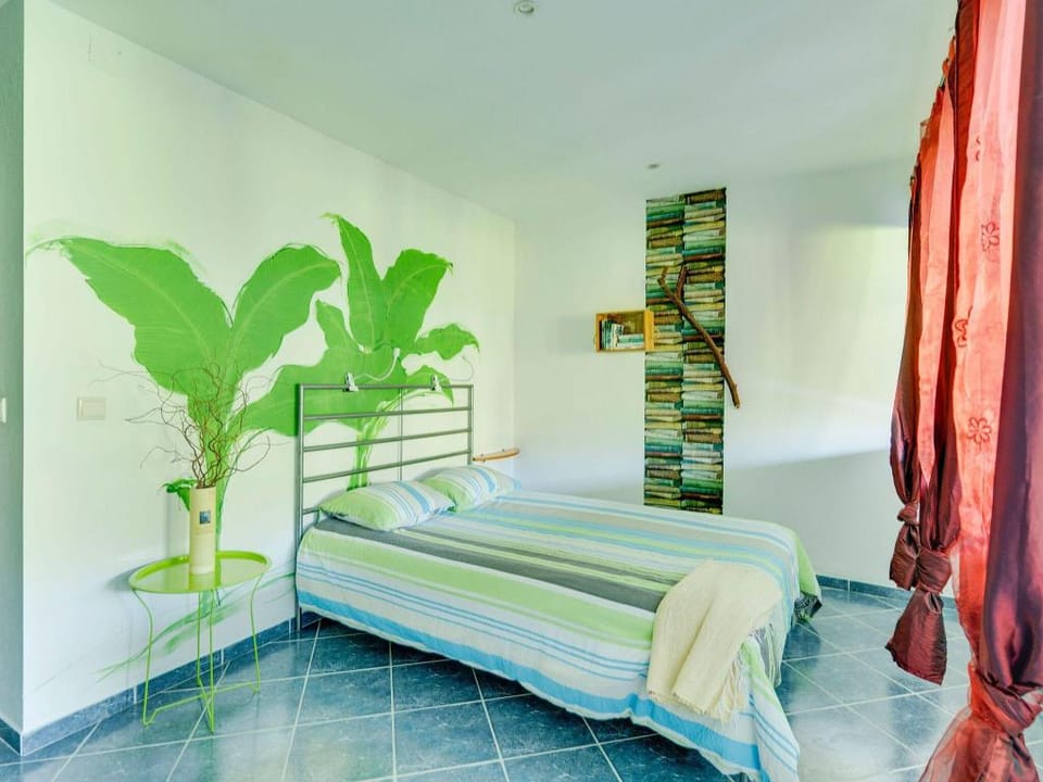Villa with Pool near Douro Valley Villa in Porto District