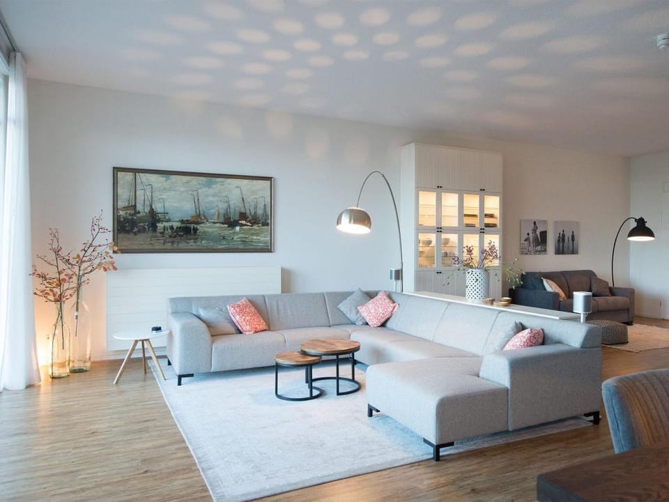 Appealing Apartment in Den Haag with Balcony Apartment in The Hague