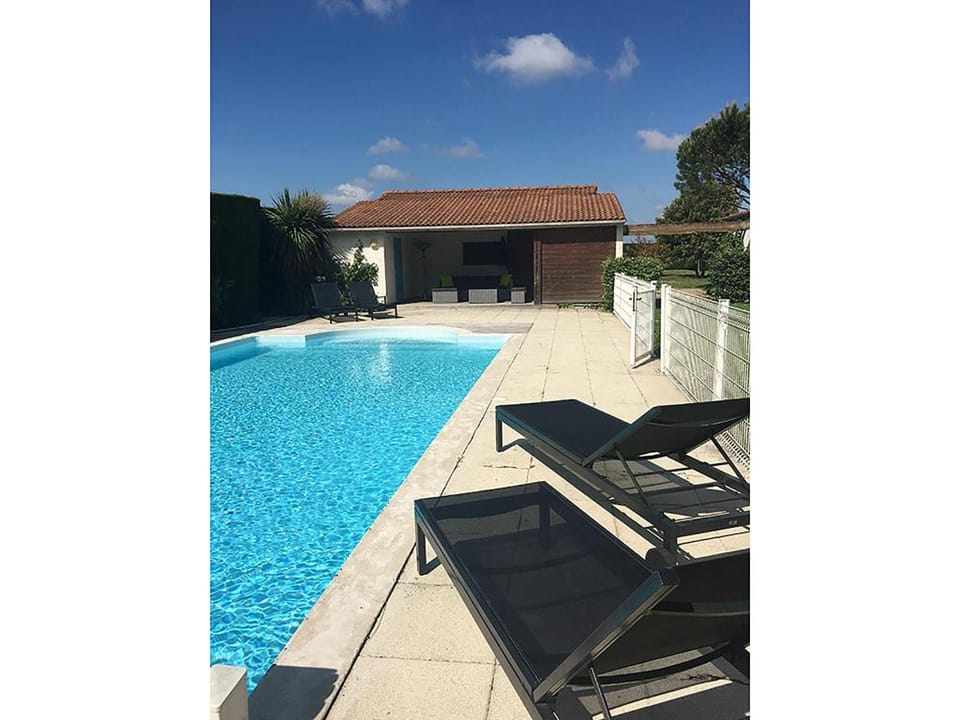 Modern Villa with Pool in Brives Villa in Nouvelle-Aquitaine