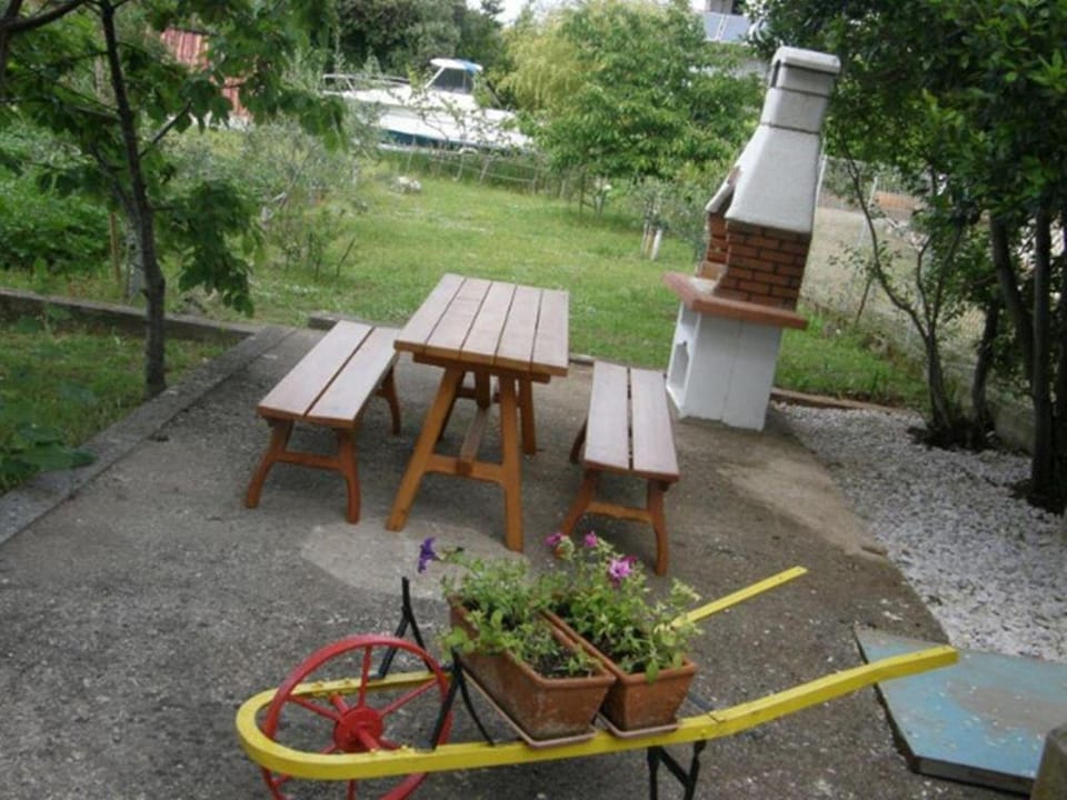 Charming Apartment on Croatian Islands Apartment in Primorje-Gorski Kotar County