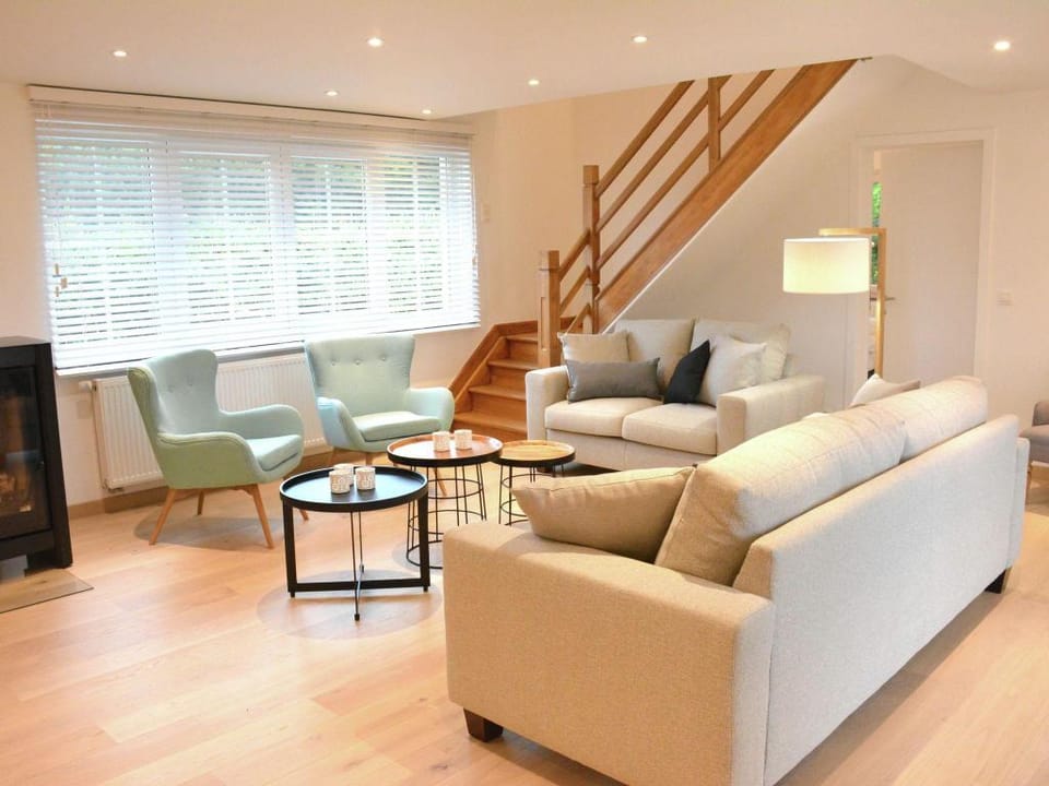 Superb holiday home with garden in Serinchamps Vacation rental in Wallonia, Belgium