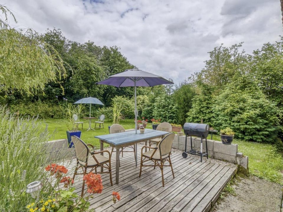 Cottage in Saint-Clair-sur-lElle Vacation rental in Normandy