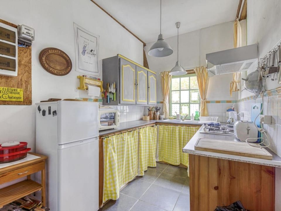Cottage in Saint-Clair-sur-lElle Vacation rental in Normandy