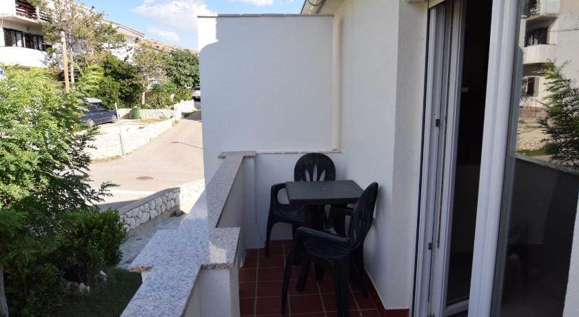 Comfortable apartment with balcony Apartment in Zadar County