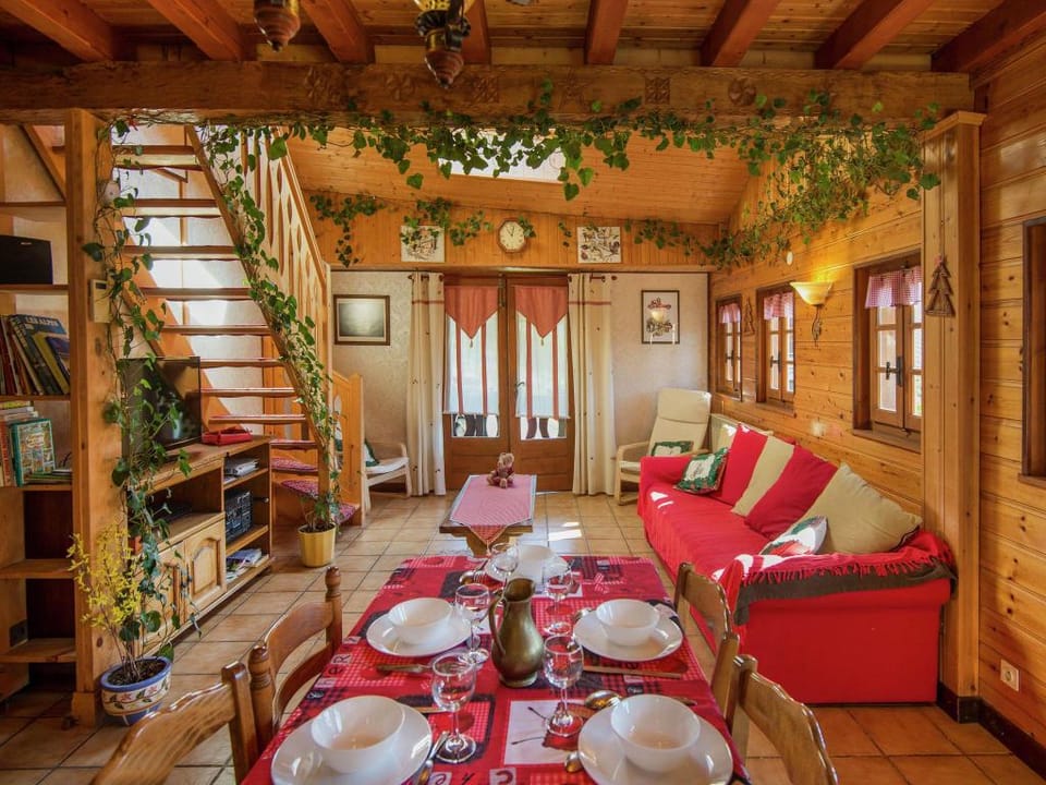 Chalet in Rhone Alpes with Stunning Views Vacation rental in Haute-Savoie