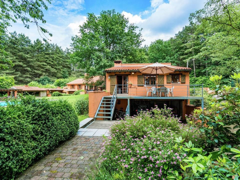 Cosy and snug holiday home with joint swimming pool Vacation rental in Flanders