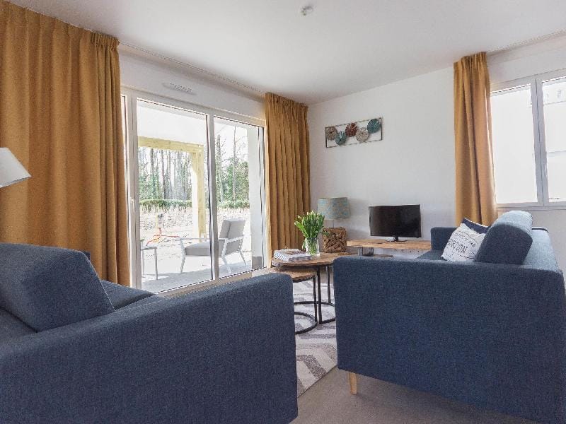 Large Holiday Home by Coast Vacation rental in Berck