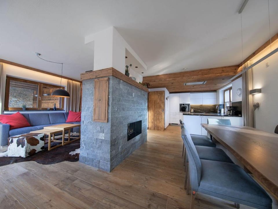 Alpine Chalet with Ski-In Access Vacation rental in Salzburgerland