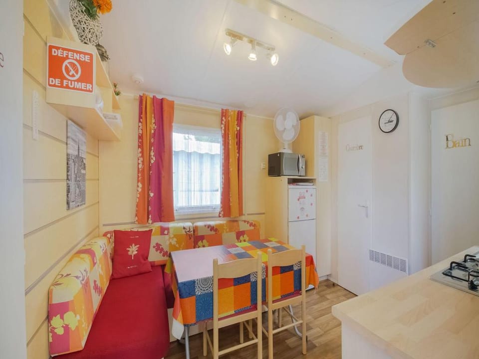 Mobile Home with Plancha  Pool Access Vacation rental in Saint-Jean-de-Monts