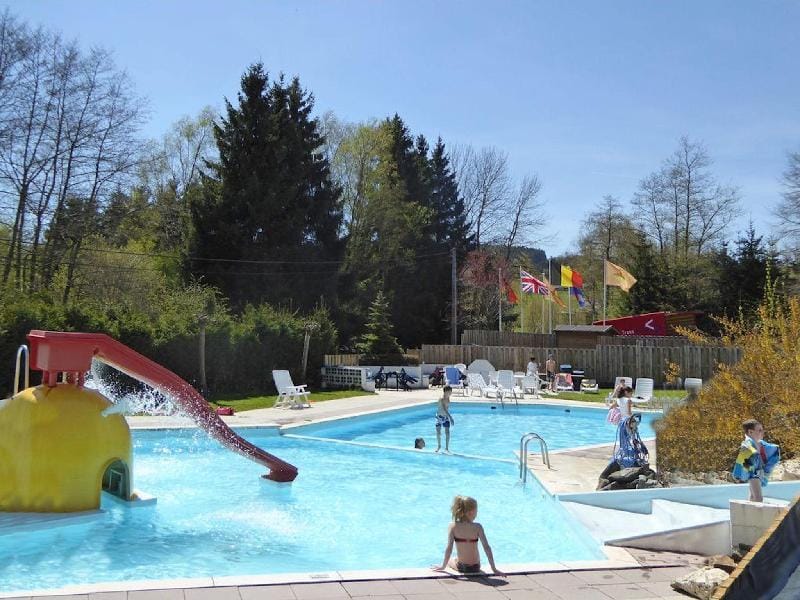 Relaxing Chalet in Dochamps with Swimming Pool and Terrace Vacation rental in Manhay