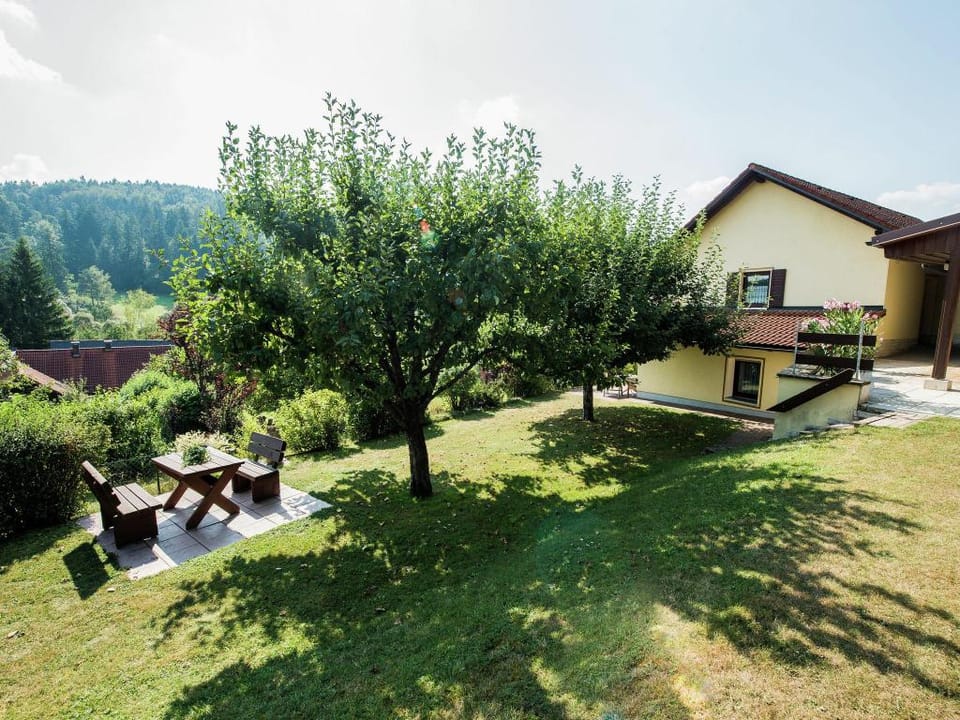 Wohnung in Waldnahe in Plankenstein Vacation rental in Bavaria