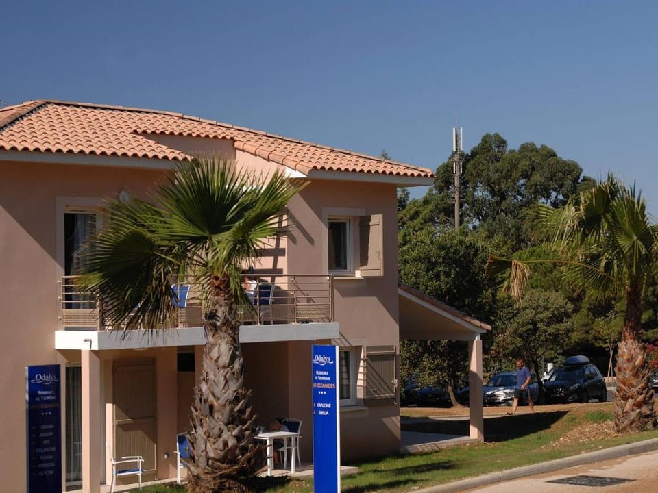 Apartment in France with Pool  Pine Views Apartment in La Londe-les-Maures