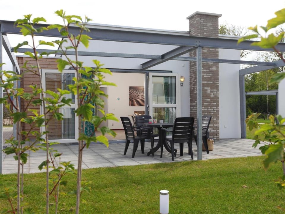 Spacious Island Getaway Vacation rental in De Koog