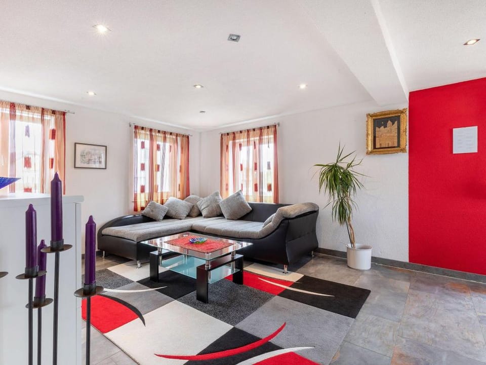 Bold  Chic Stay, Altshausen Apartment in Baden-Württemberg