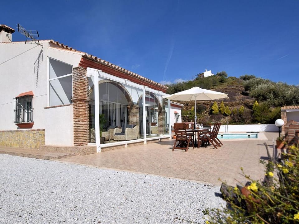 Belvilla by OYO Casa de AlegrA-a de Brasevin Villa in Axarquía