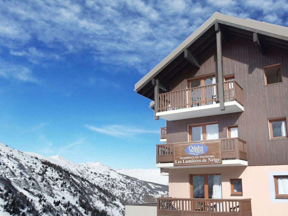 Apartment in Valmeinier with Valley Views Apartment in Auvergne-Rhône-Alpes