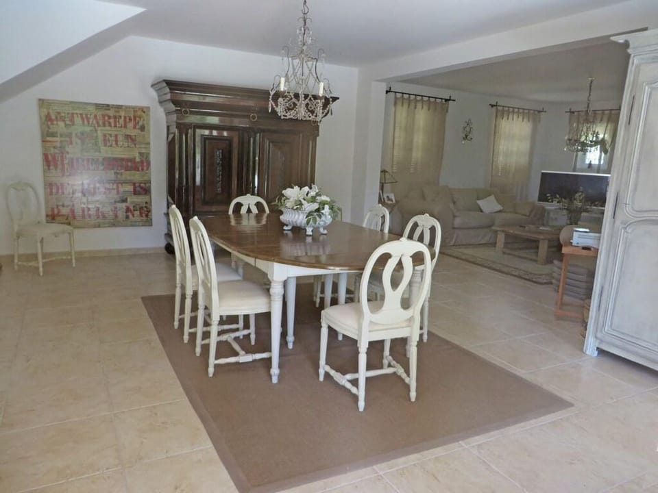 Villa in Gassin near Saint Tropez Beaches Villa in Saint-Tropez