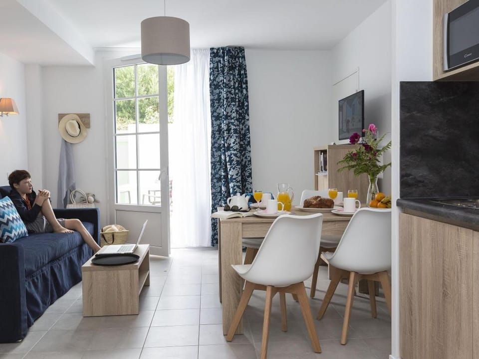 Apartment in Ile de Re with Terrace or Garden Apartment in Rivedoux-Plage