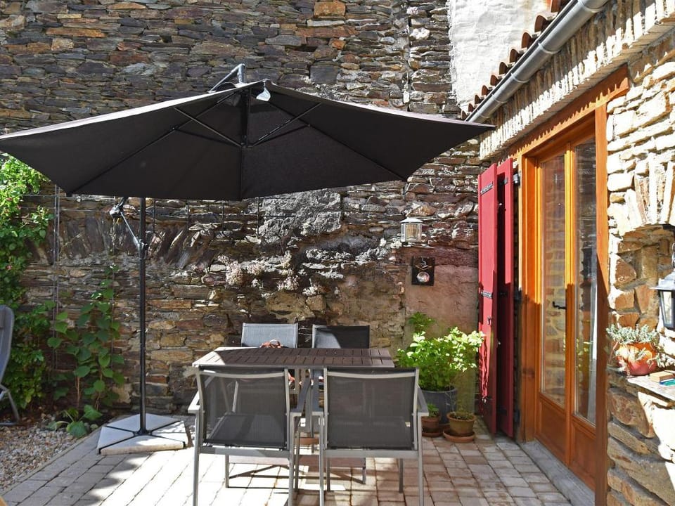 Holiday home with pool in Cuxac-Cabardes Vacation rental in Occitanie