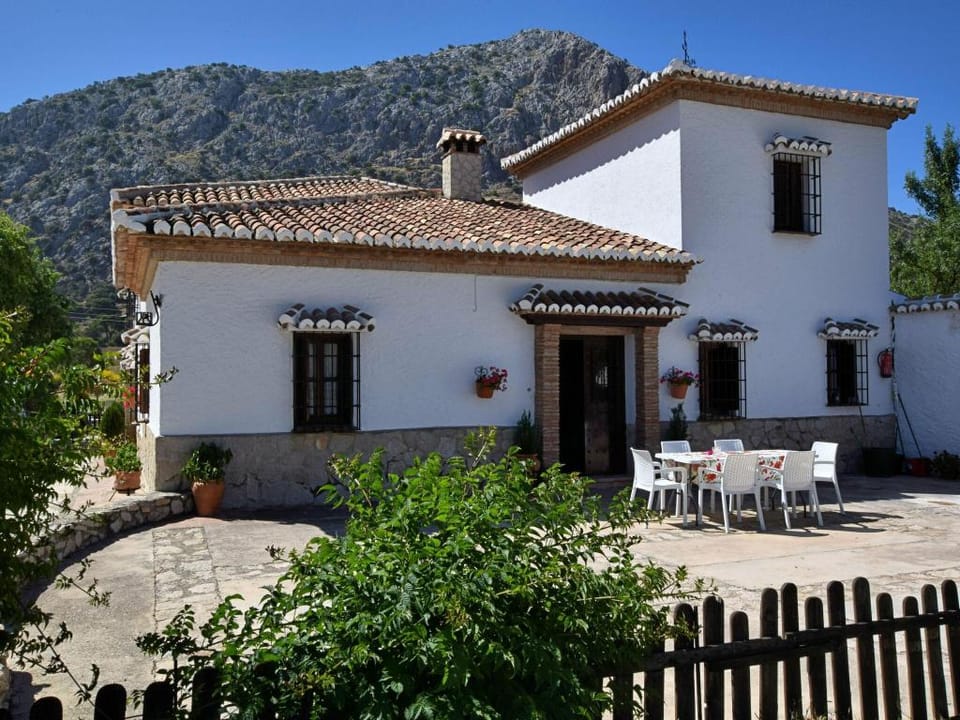 Mountain Hideaway w Pool Villa in Andalusia