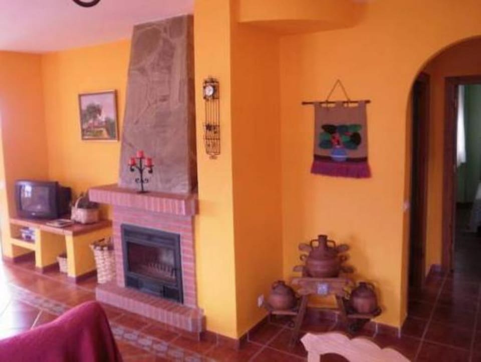 Lopera Cave Apartment with View Villa in Axarquía