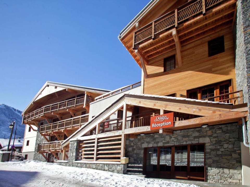 Central Chatel Getaway Apartment in Châtel