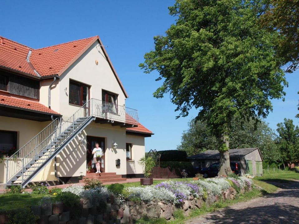 Hubsche Wohnung in Kropelin mit eigener Terrasse Apartment in Mecklenburg-Vorpommern, Germany