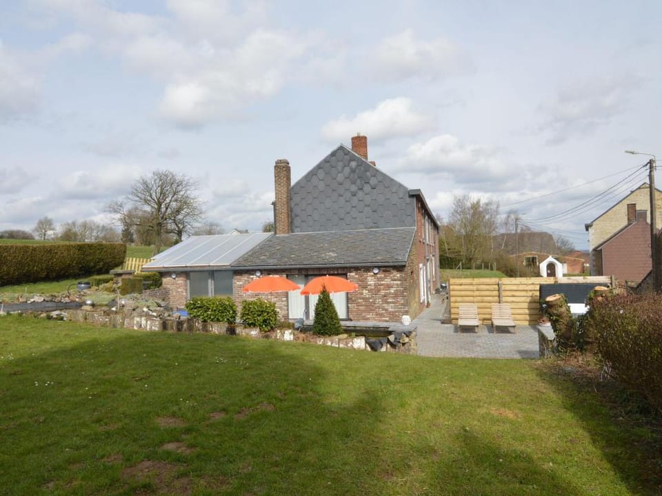 Luxury Pool Villa in Goesnes Vacation rental in Wallonia, Belgium