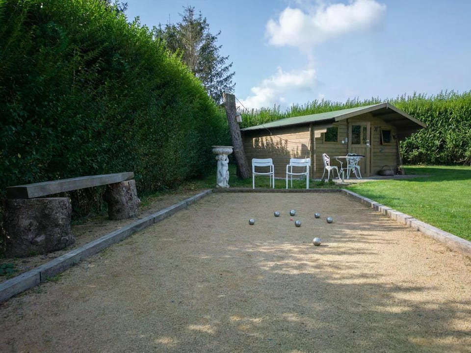 The Waltz of the Chickadees in Somme Leuze Vacation rental in Wallonia, Belgium