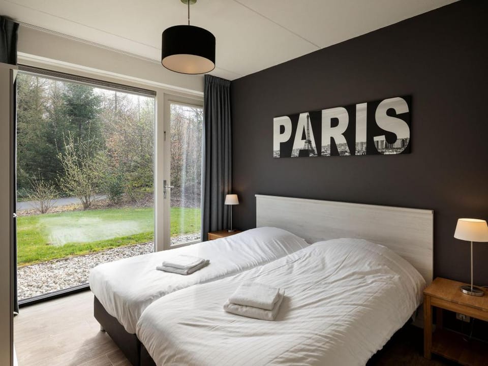 Villa with hot tub and jacuzzi Villa in Drenthe (province)