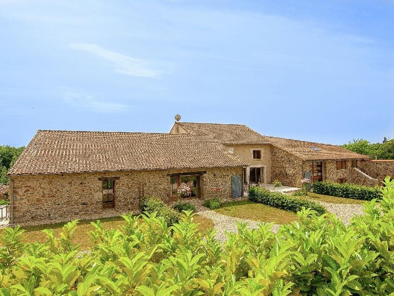 Holiday Home in Roussines with Private Pool Vacation rental in Nouvelle-Aquitaine