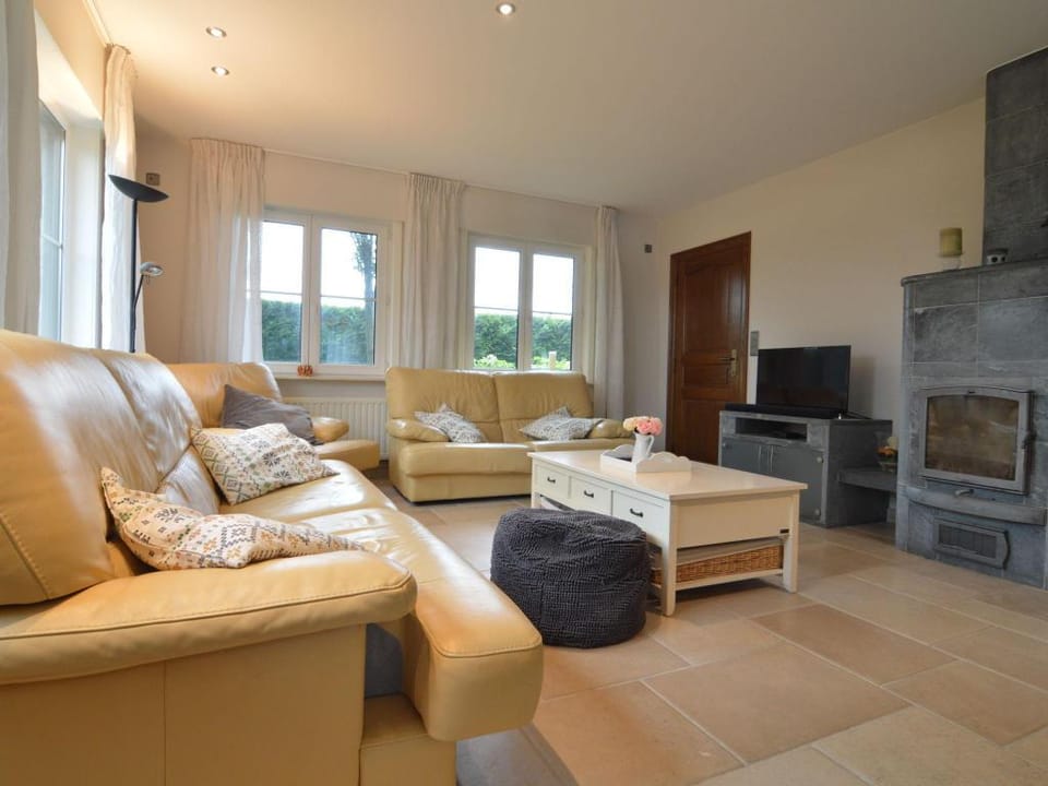 Sun-kissed Villa in Diksmuide with Garden, Sauna Villa in Flanders
