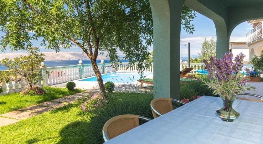 Apartment in Senj near the Sea  Pool Apartment in Lika-Senj County