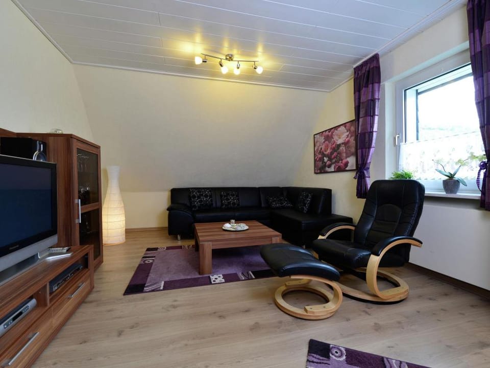 Graceful Apartment in Velmede with Garden Apartment in Hochsauerlandkreis