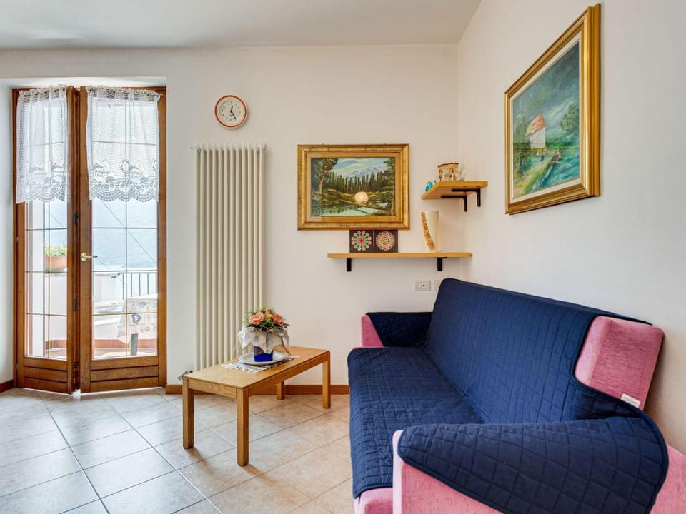 Apartment in Gravedona near Ski Resorts Apartment in Colico