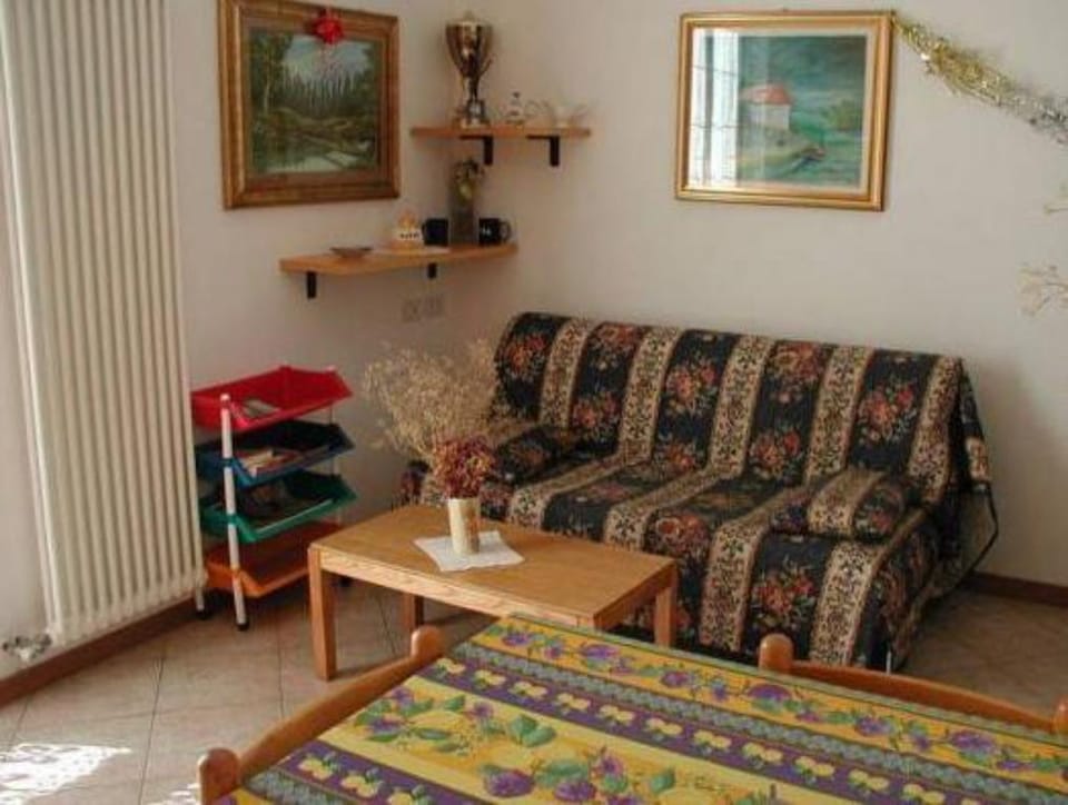 Apartment in Gravedona near Ski Resorts Apartment in Colico