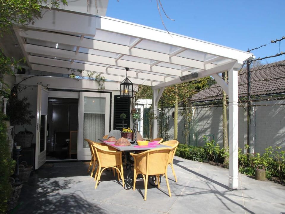 Studio near Heiloo Woods and Egmond Beach Vacation rental in Alkmaar