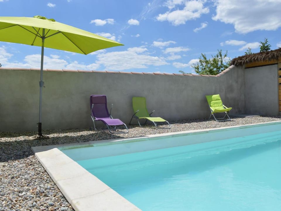 Modern holiday home with heated pool Vacation rental in Provence-Alpes-Côte d'Azur