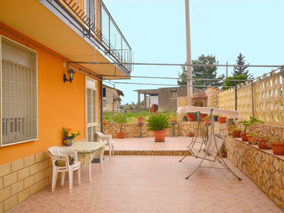Belvilla by OYO Villa Russo Vacation rental in Sicily