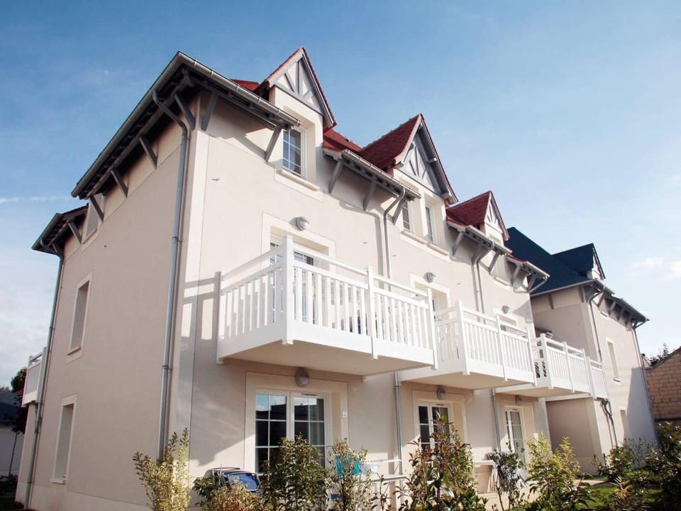 Apartment in Cabourg near Beaches Apartment in Cabourg