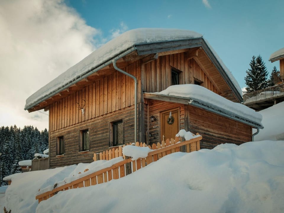 Chalet in Annaberg-Lungotz with a community pool Vacation rental in Salzburgerland