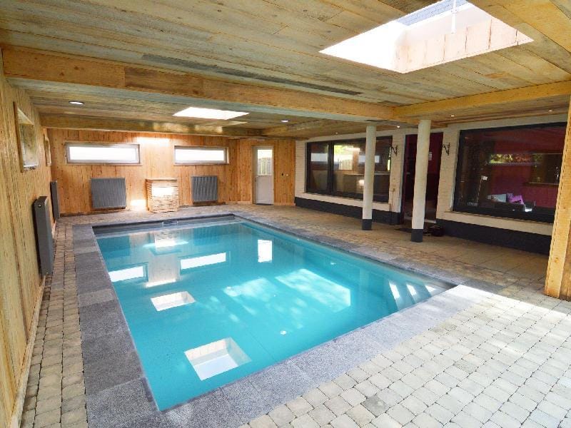 Stay with Pool, Malmedy Vacation rental in Wallonia, Belgium