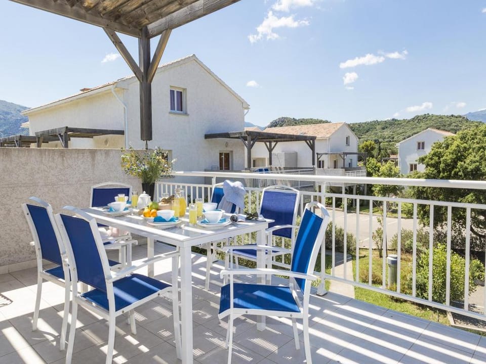 Apartment in the hilly landscape of Oletta Apartment in Oletta