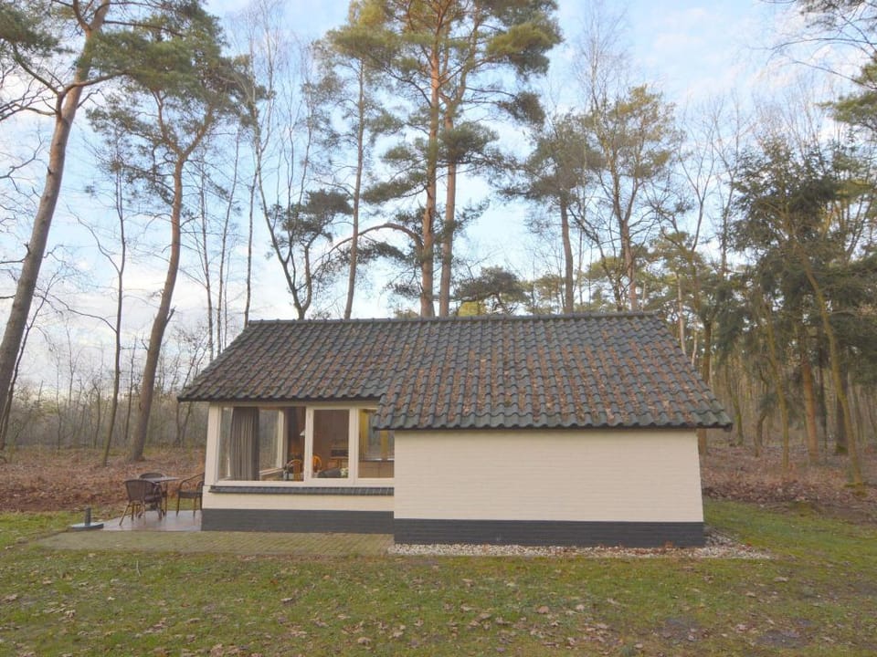 Holiday Home in Stramproy with Garden Vacation rental in Limburg (province)