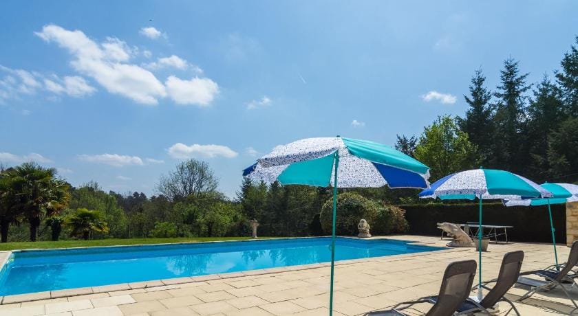 Stunning home in Nouvelle-Aquitaine w/  Vacation rental in Occitanie