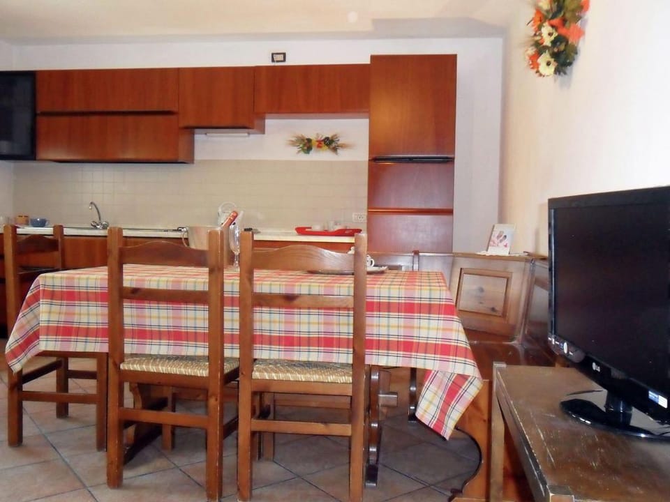 Apartment in Celledizzo near Ski Bus Apartment in Province of Brescia