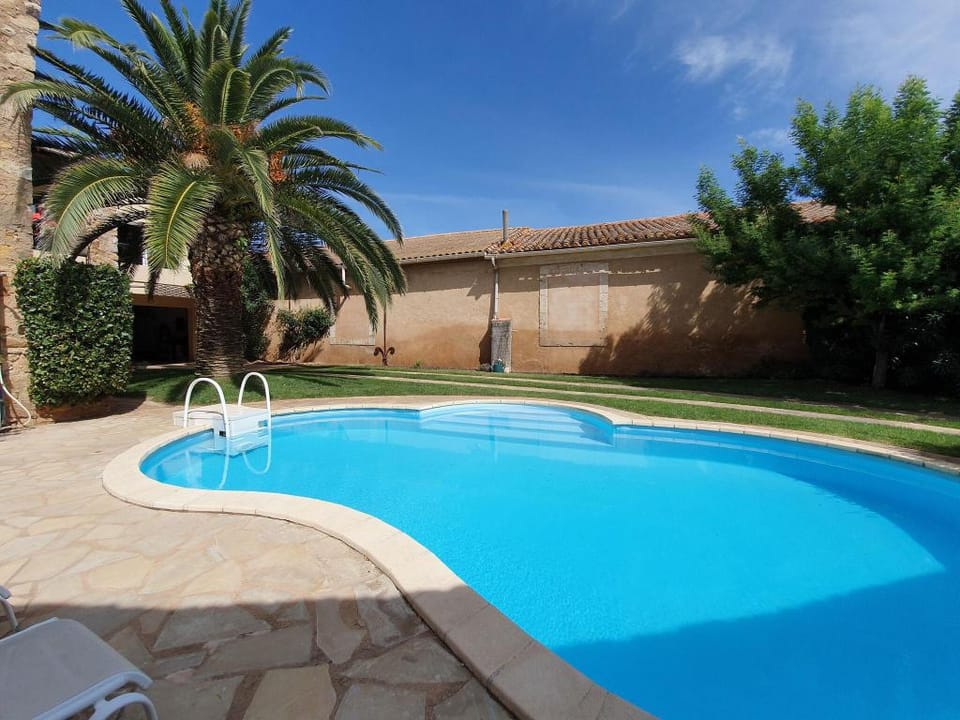 Stay, Saint-Andre-de-Roquelongue Villa in Occitanie