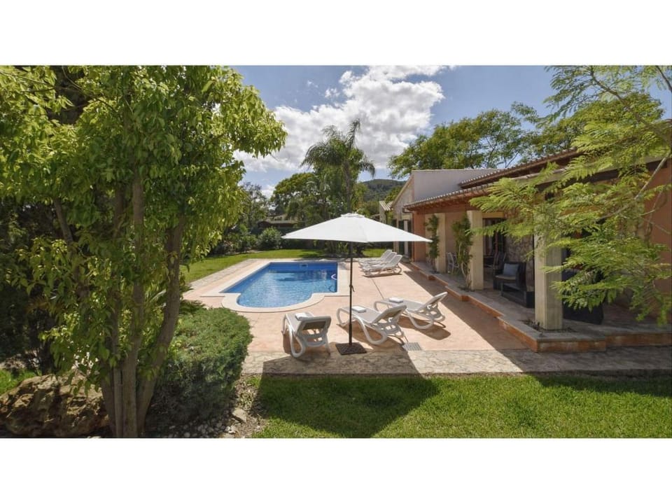 Modern Villa in Pine Forests Vacation rental in Pla de Mallorca